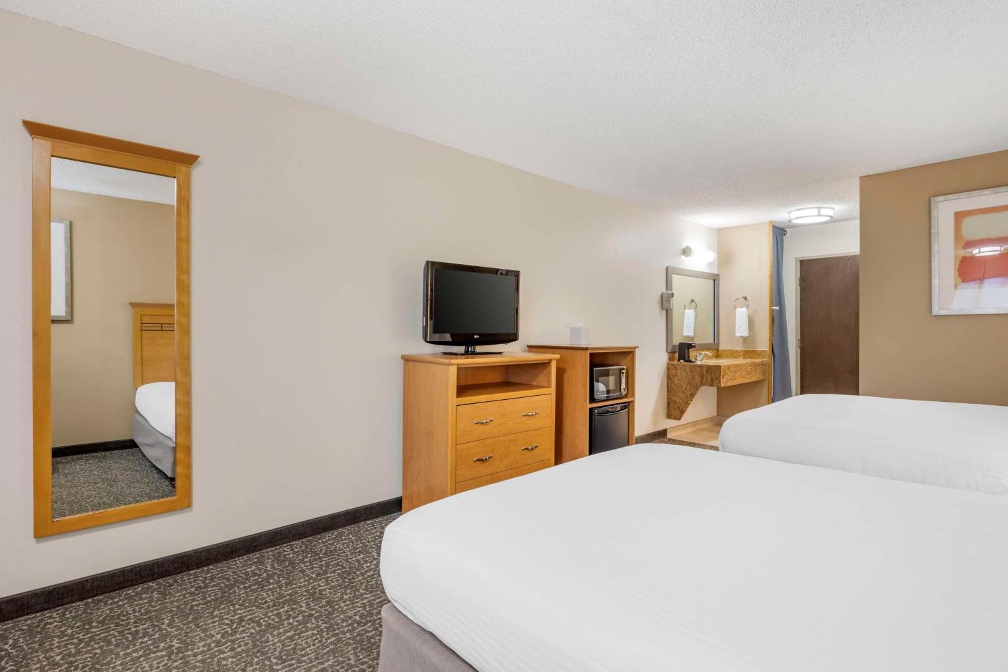 Western Aladdin Hotel