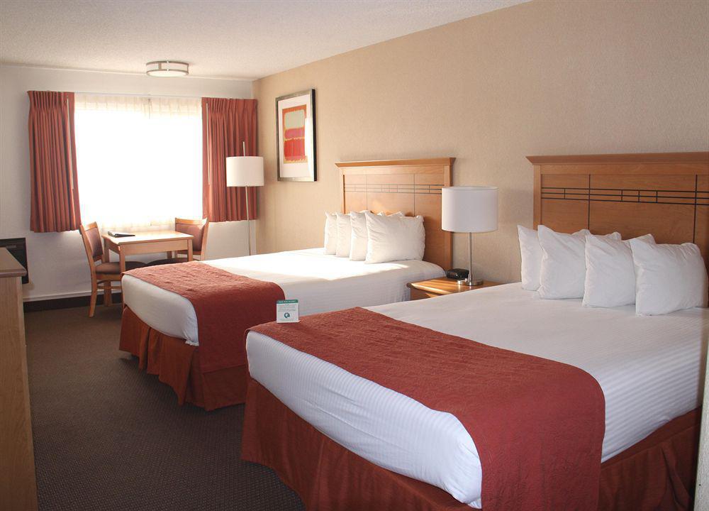 Western Aladdin Hotel 3*